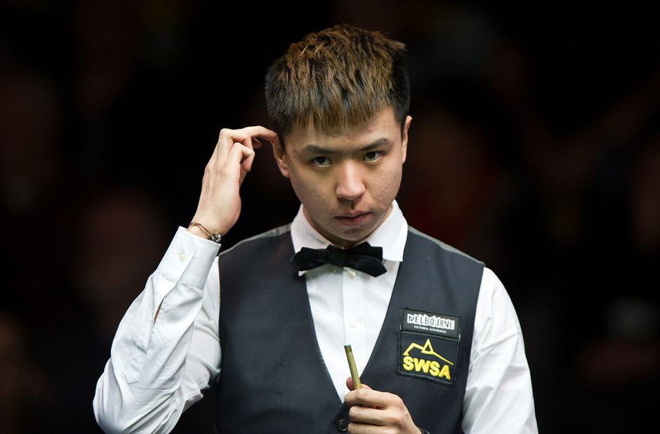 的她正在成 的她正在成