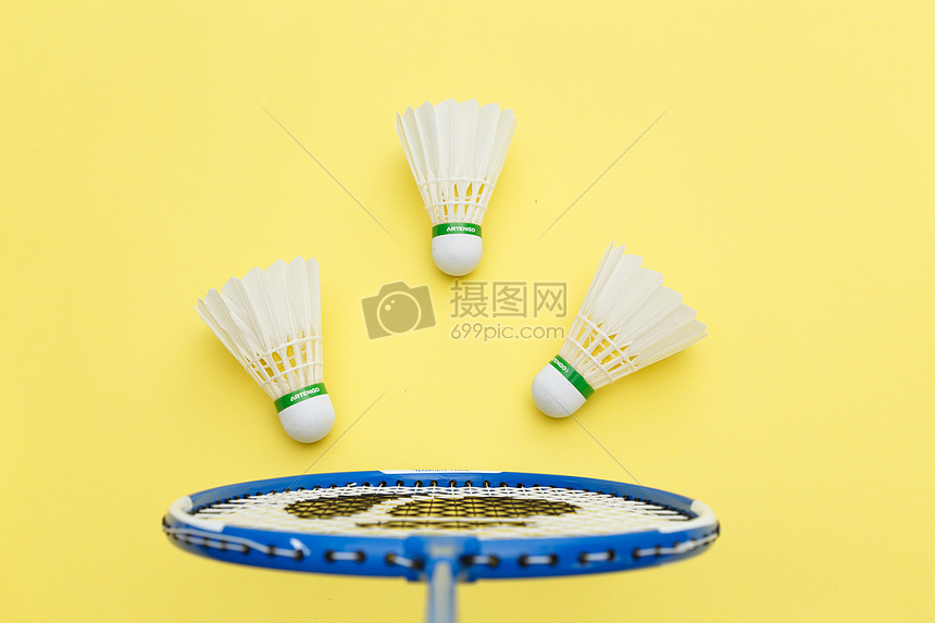 靠的不仅仅 靠的不仅仅